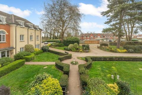 undefined, 13 Janet Blunt House, Greenhill, Twyford - No onward chain