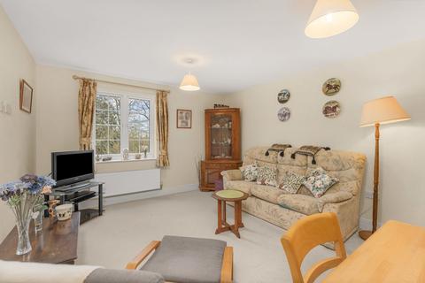 undefined, 13 Janet Blunt House, Greenhill, Twyford - No onward chain