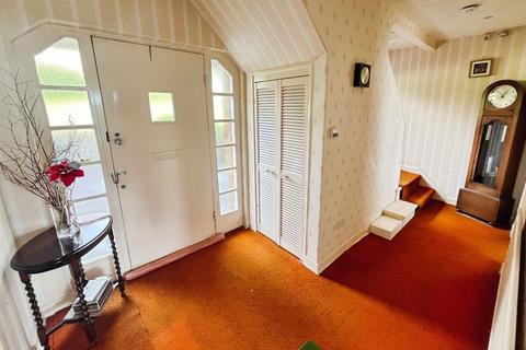 4 bedroom detached house for sale, Lady Bridge Lane, Heaton