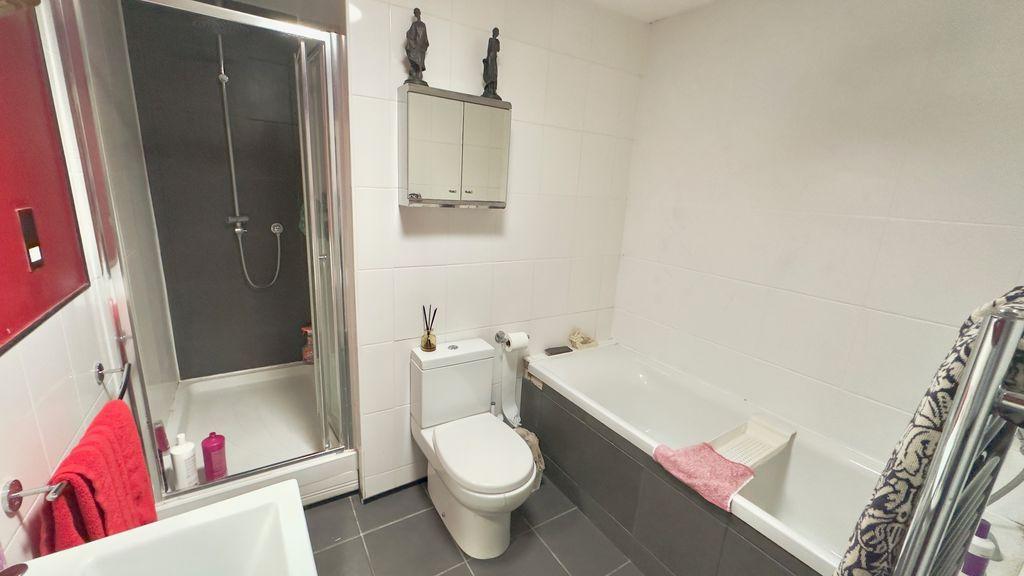 Bath and Shower Room