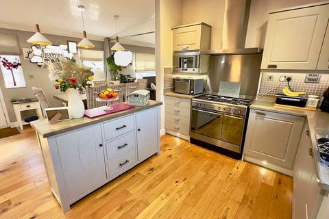 undefined, Southwick Road, Wickham PO17