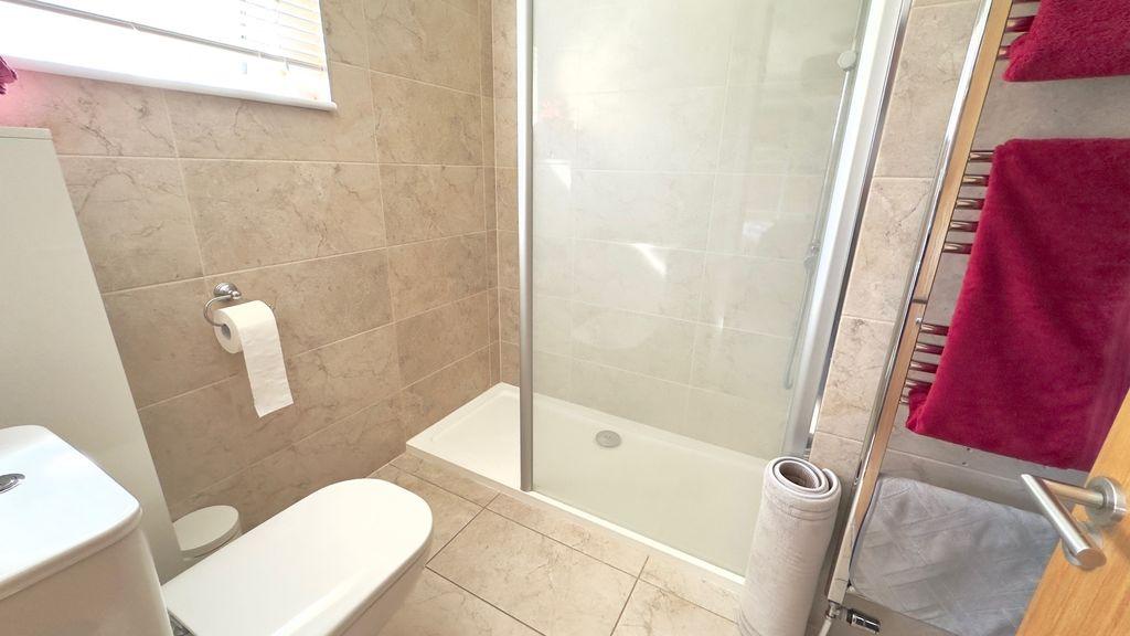 Ensuite Shower Room