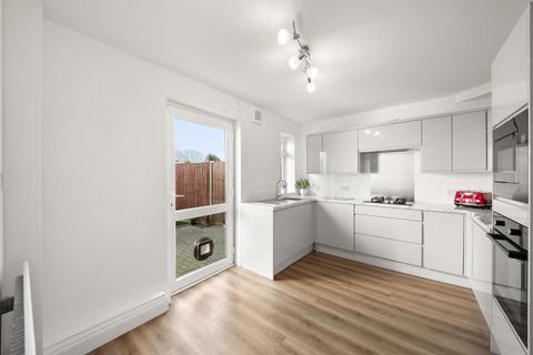 3 bedroom semi-detached house for sale, Eastcote Lane, Northolt