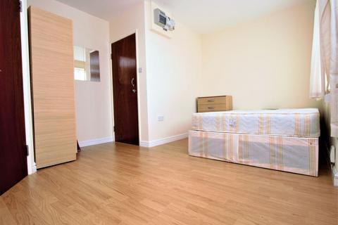undefined, Flat in Edmonton N9