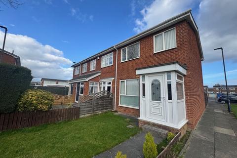 3 bedroom terraced house to rent, Valeria Close, Wallsend NE28