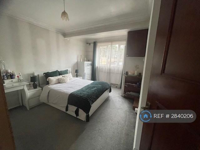 Bedroom 1 Full
