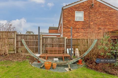 4 bedroom semi-detached house to rent, Vandyke Close, Milton Keynes, MK17