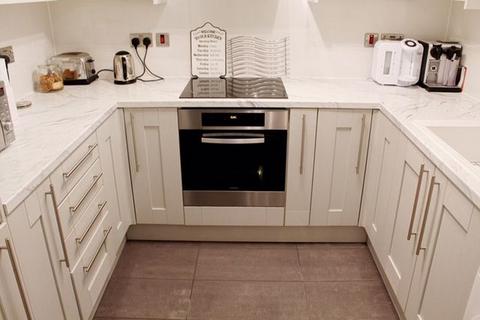undefined, Enstone Road, Enfield EN3