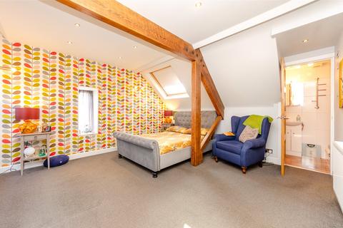 5 bedroom terraced house for sale, Abergele Road, Llanddulas, Abergele, Conwy, LL22