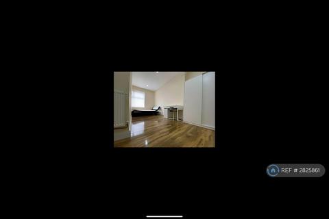 1 bedroom in a house share to rent, Cardiff, Cardiff, CF24