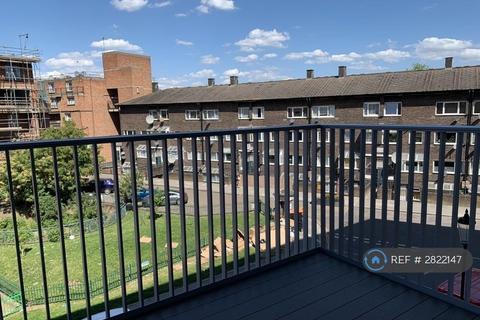 1 bedroom flat to rent, Watts House, London, W10