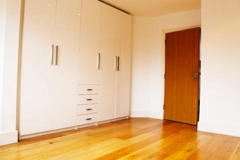 1 bedroom apartment to rent, Holloway Road, London