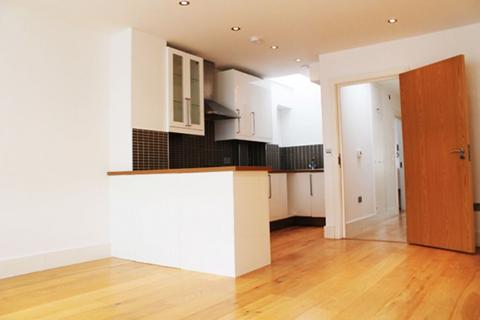 1 bedroom apartment to rent, Holloway Road, London