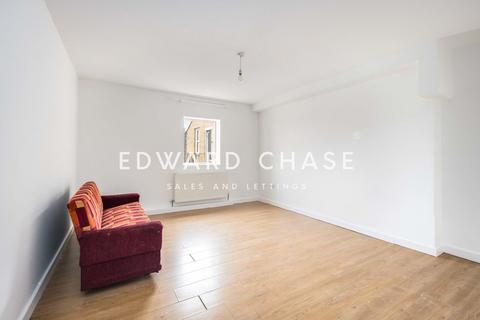 undefined, Sibley Grove, East Ham, E12