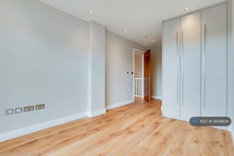 undefined, Lyden Court, London, N19