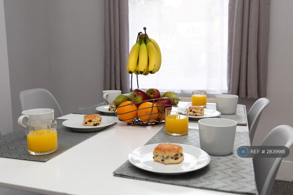 Northamptonservicedapartment Selfcatering Shortlet