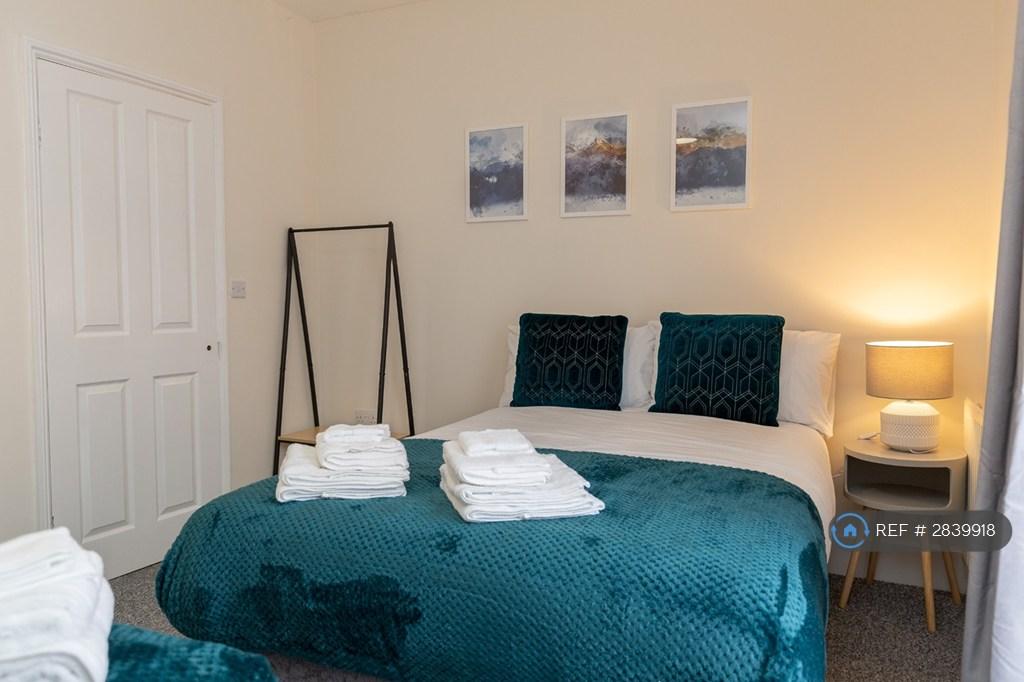 Northamptonservicedapartment Selfcatering Shortlet