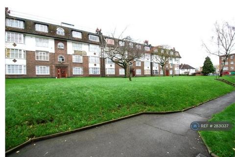 2 bedroom flat to rent, Seymour Court, London, NW2