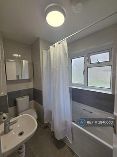 2 bedroom flat to rent, Lowther Road, Stanmore, HA7