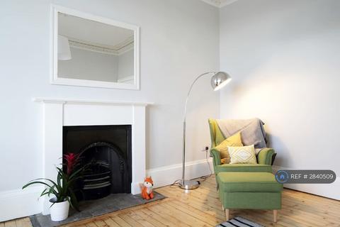 2 bedroom flat to rent, Dundee Terrace, Edinburgh, EH11