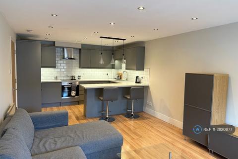 undefined, St. Davids Square, London, E14