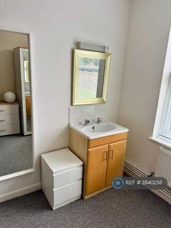 13 bedroom detached house to rent, Libertus Road, Cheltenham, GL51