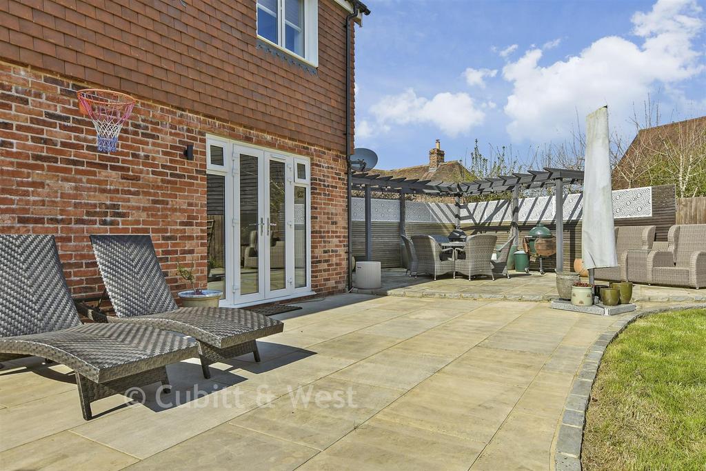 Patio / Decking