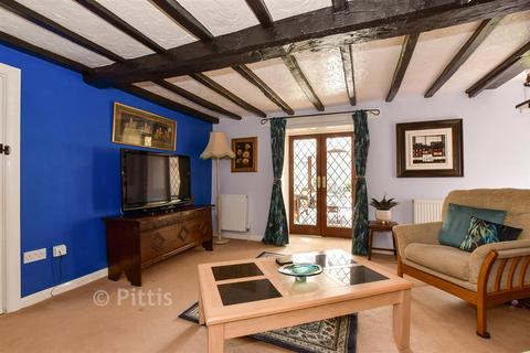 3 bedroom detached house for sale, Warlands Lane, Newport PO30