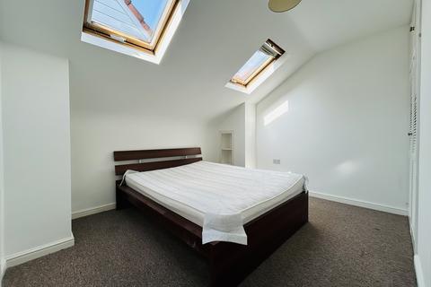 2 bedroom apartment to rent, Wells Road, BRISTOL