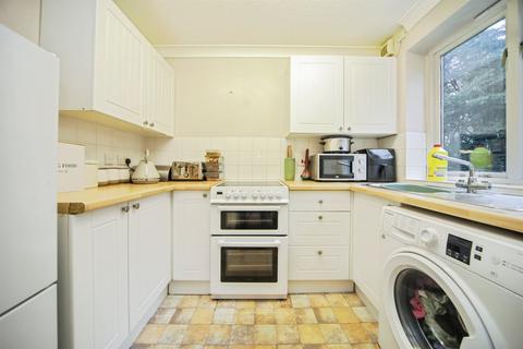 2 bedroom ground floor flat for sale, Gipping Place, Stowmarket