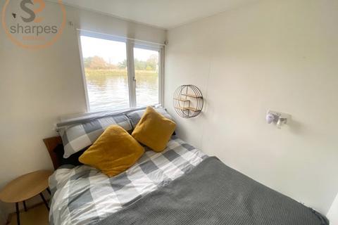 undefined, Studio 1, 7 Ducks Walk, Richmond, London