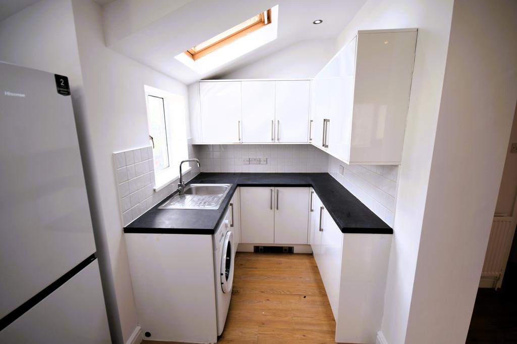 Kitchen Alt View