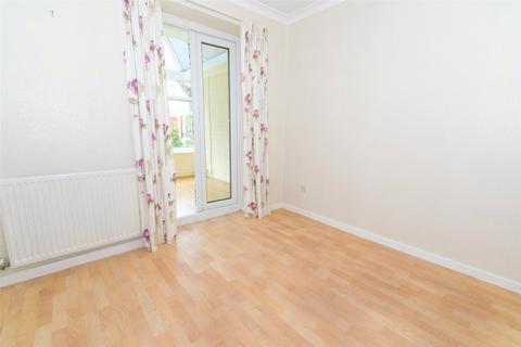 undefined, Rowan Close, Winsford