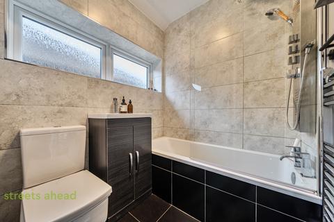 2 bedroom apartment for sale, Haysleigh Gardens, London, SE20