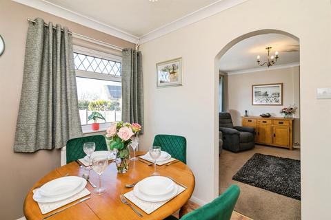 3 bedroom detached bungalow for sale, Elms Close, Earsham, Bungay