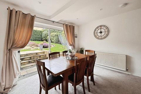 3 bedroom detached house for sale, Fall Lane, Hartshead, Liversedge, WF15
