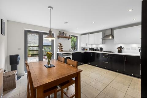 3 bedroom townhouse for sale, Jumelle Mews, High Wycombe, HP13