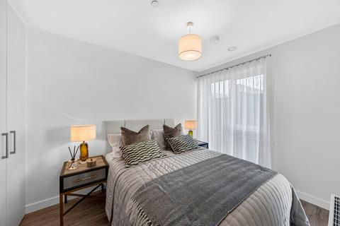 1 bedroom apartment for sale, Parr's Way, Hammersmith, W6