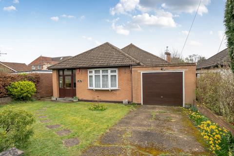2 bedroom bungalow for sale, Nightingale Way, Denham Green, Buckinghamshire
