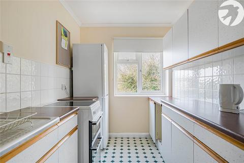 2 bedroom flat for sale, Lunedale Road, Dartford, Kent, DA2