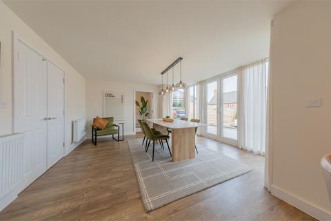 4 bedroom detached house for sale, Market Harborough LE16