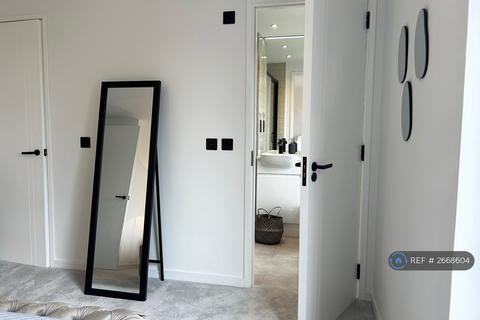 undefined, Saughton Road North, Edinburgh, EH12