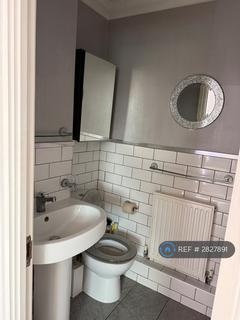 undefined, Turners Court, Romford, RM4