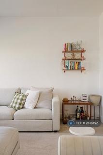 1 bedroom flat to rent, Cann Hall Road, London, E11