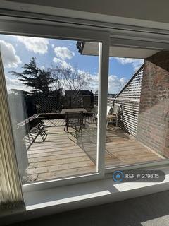 1 bedroom flat to rent, Field Court, London, NW3