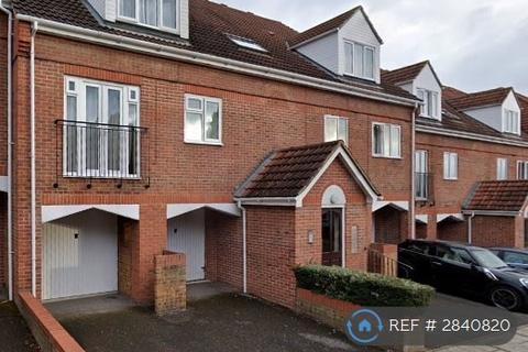 1 bedroom flat to rent, Tynemouth Road, London, SE18