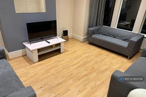 undefined, Estcourt Terrace, Leeds, LS6