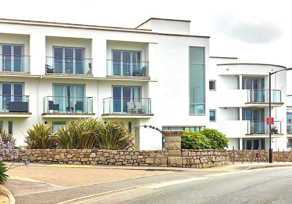 Rear Balcony