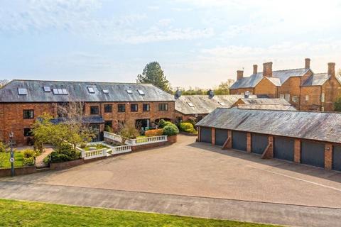 undefined, Manor Court, Heath & Reach LU7