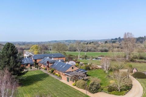 undefined, Manor Court, Heath & Reach LU7